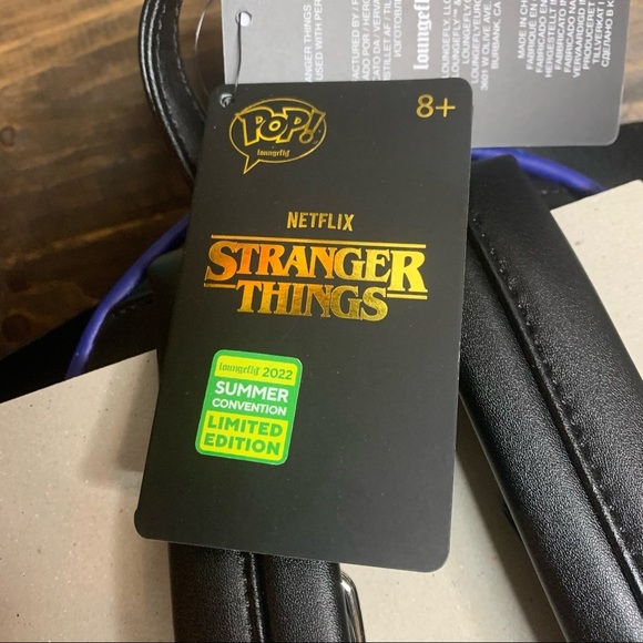 Loungefly Stranger Things SDCC Exclusive Demogorgon GITD Mini Backpack New Bag - Picture 9 of 10